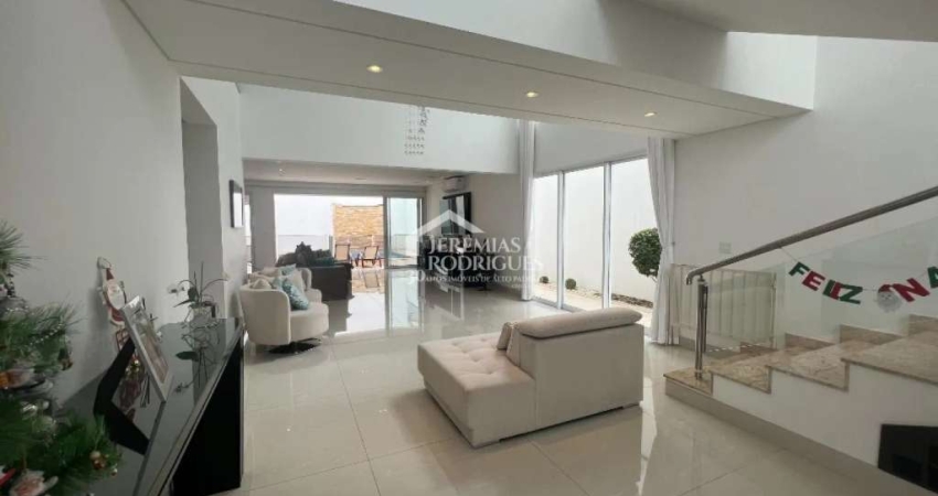 Casa com 3 suítes, 355 m² - Condomínio San Marco - Taubaté/SP.
