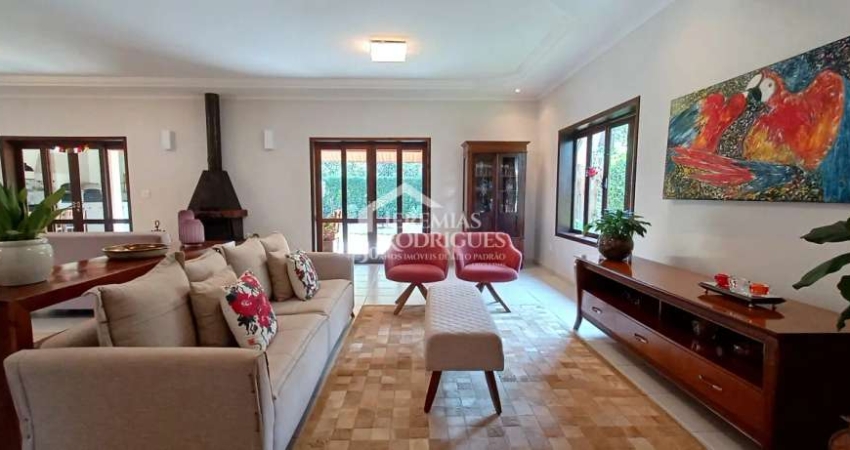 Casa com 4 dormitórios, 384 m² - Condomínio Colonial Village I - Pindamonhangaba/SP