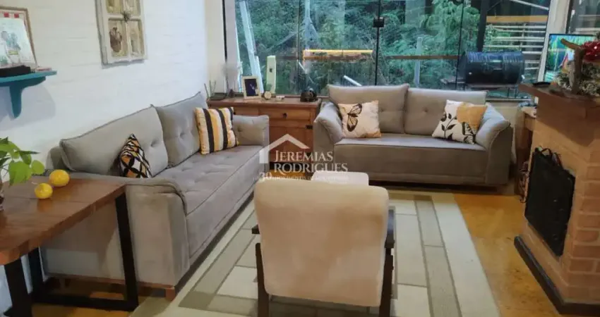 Casa com 2 suítes, no Pinhalzinho em Santo Antônio do Pinhal/SP