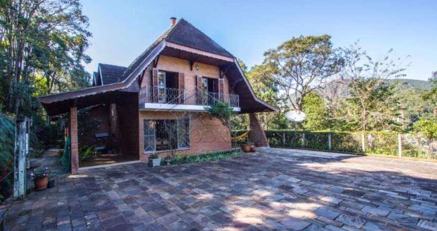 Casa Padrão em Santo Antônio do Pinhal
