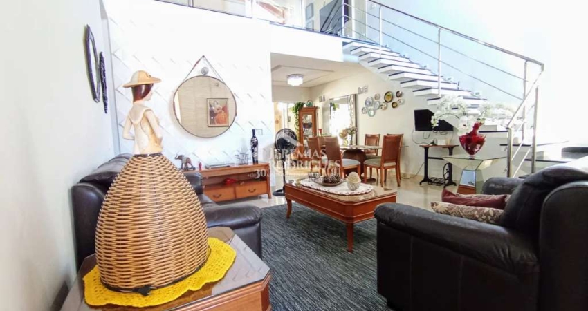 Casa para venda com 3 dormitórios no Condomínio Campos Do Conde II Versailles em Tremembé/SP