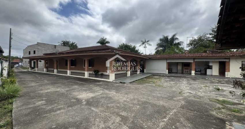 Área com imóvel residencial para venda no bairro Crispim em Pindamonhangaba/SP