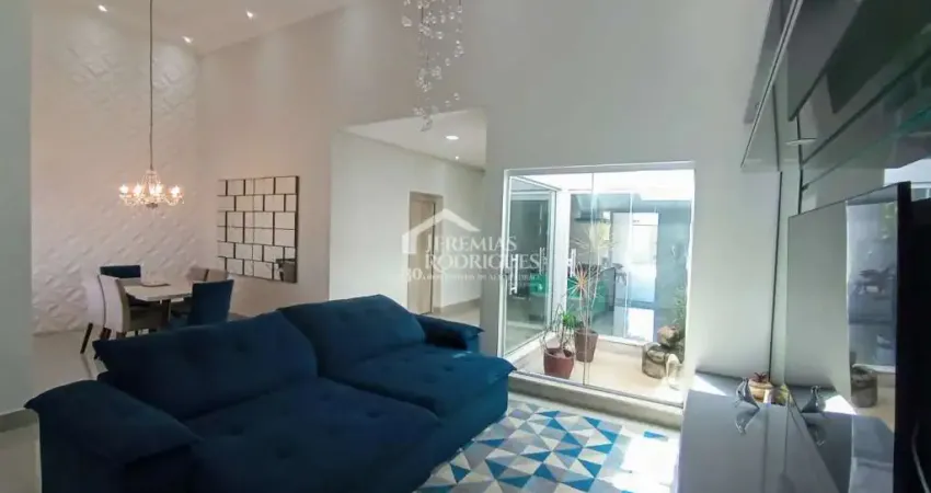 Casa para venda com 3 dormitórios no Condomínio Residencial Tecoara em Taubaté/SP