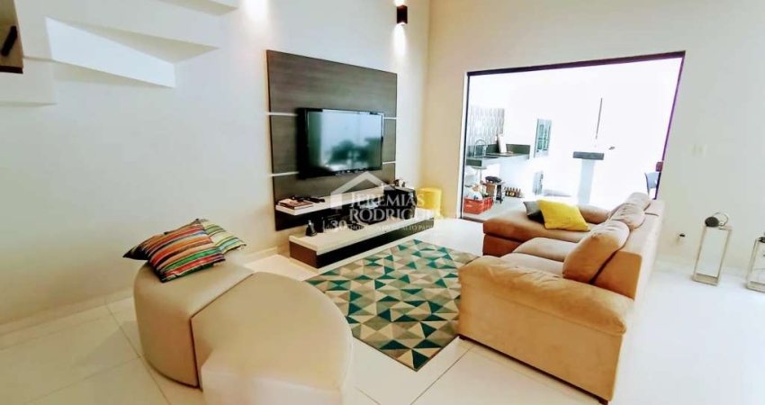 Casa à venda com 3 dormitórios no Condomínio Campos do Conde I em Tremembé/SP.