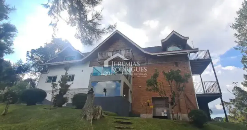 Casa à venda com 8 suítes no bairro Vila Inglesa em Campos do Jordão/SP