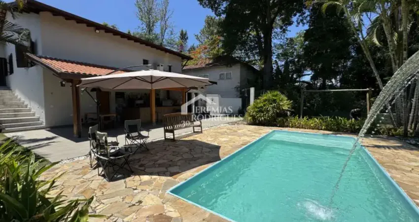 Casa à venda com 4 dormitórios no condomínio village paineiras em pindamonhangaba/sp.