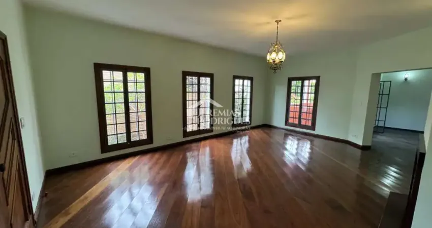 Casa para locação com 6 dormitórios no condomínio village paineiras em pindamonhangaba/sp.