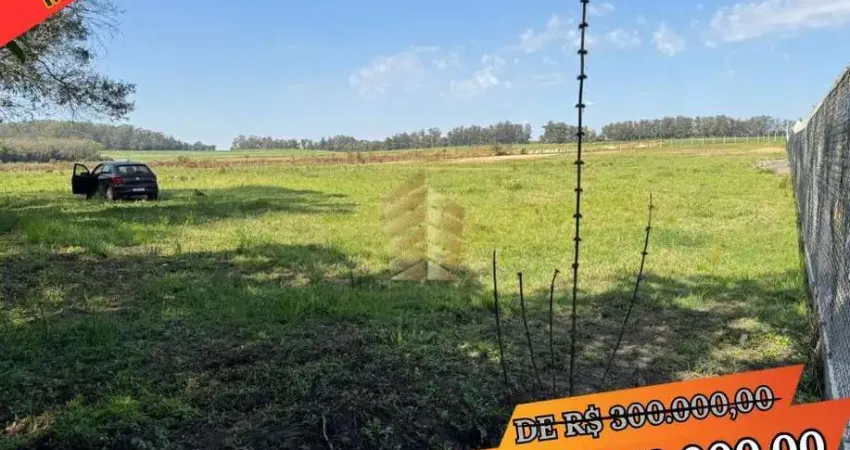 Chácara / sítio com 1 quarto à venda na Rua Luiz Sozim, Colônia Dona LuÍza, Ponta Grossa