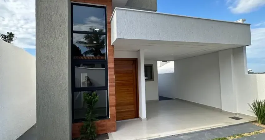 Casa à venda na Rua B, Itapeba, Maricá