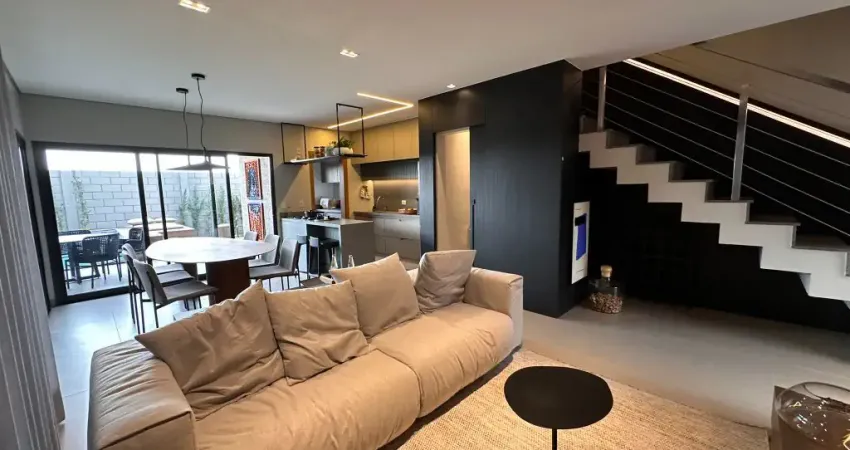 Casa de condomínio sobrado para venda possui 128 metros quadrados com 3 quartos