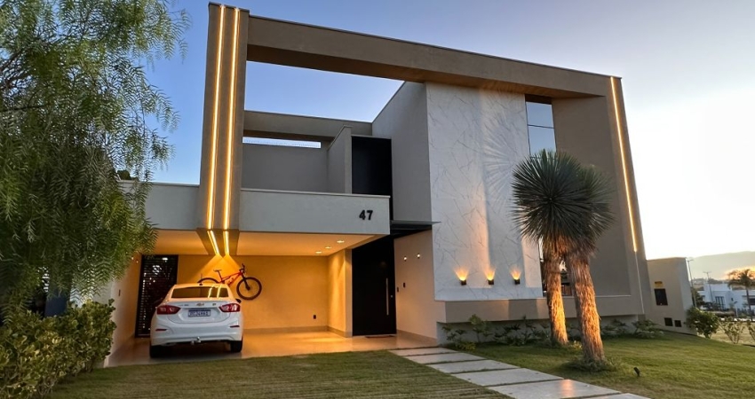 Térrea 3 suítes + escritório + piscina - Alphaville Uberlândia - Uberlândia - MG