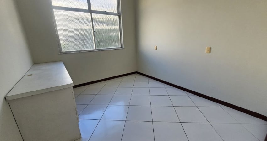 Amplo 3 Quartos na Pituba – 140m², Nascente, Reformado com Gabinete!