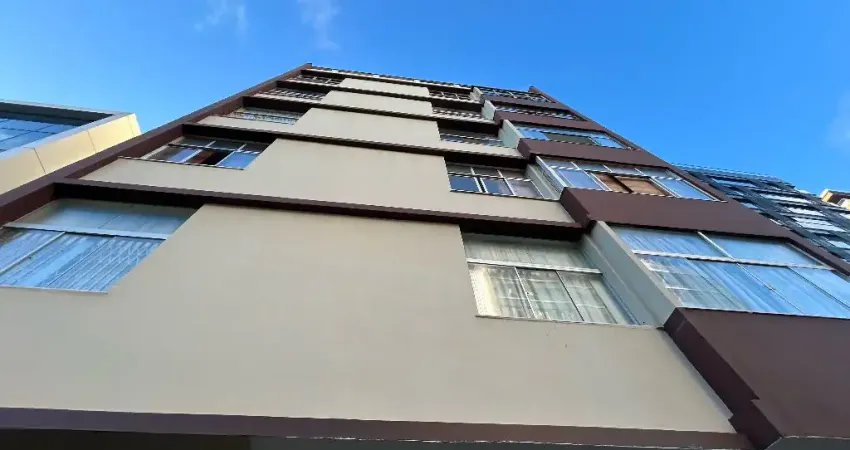 Lindo apara tamento  a venda na barra com 3 quartos  salvador ba