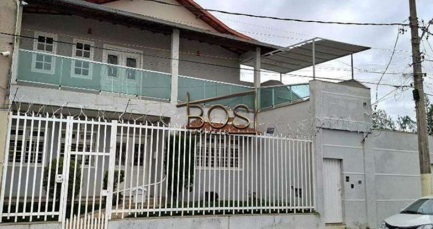 Casa Comercial - 120 m² - 2 Quartos - Varanda - Salão - Bairro: Cachoeirinha