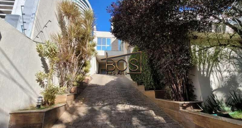 CASA A VENDA - 04 QUARTOS 395,00 M2 - BAIRRO; SANTA LUCIA