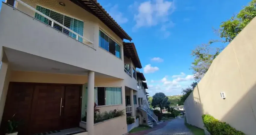 Casa em Condomínio Fechado com 3 quartos e área gourmet em Patamares no Al Maré
