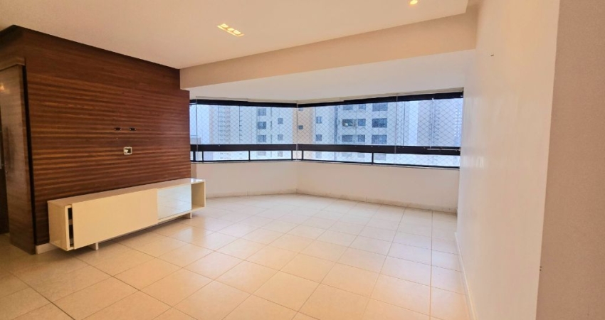 Apartamento a venda no Horto Florestal 3 suítes com armários no Mansão Antônio Jasmim
