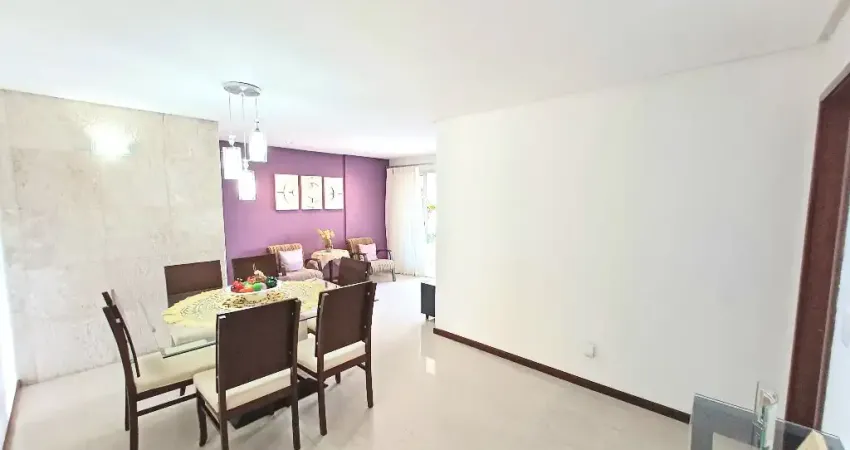 Apartamento a venda na pituba com 3 quartos andar alto e varanda