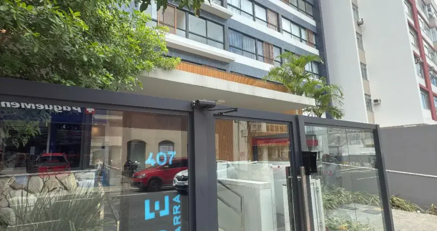 Apartamento a venda no blue barra quarto e sala varanda reformado e vista mar
