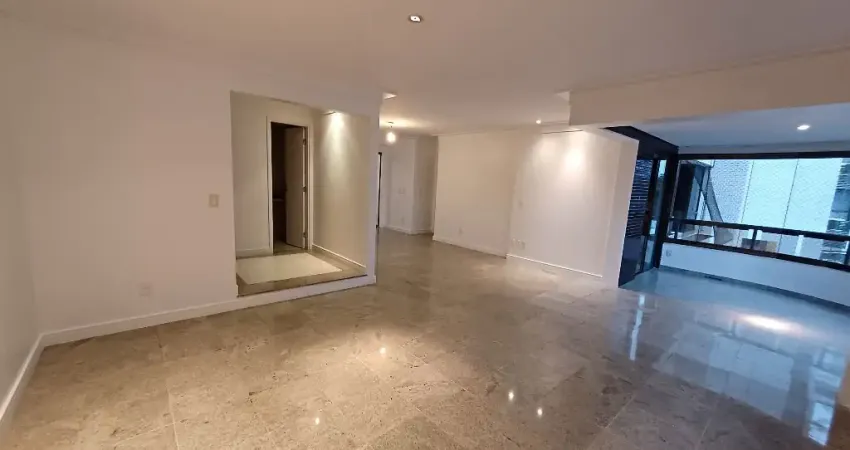 Apartamento para locação com 4 quartos nascente no pituba ville