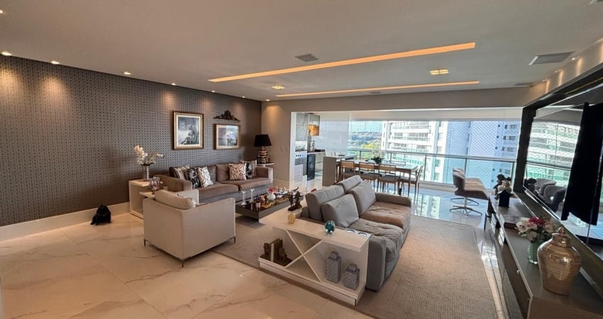 Apartamento  a venda no le parc com 3 suites reformado e armarios