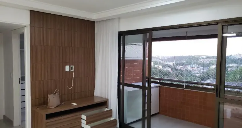 Apartamento a venda no brisas clube na paralela com 2 quartos e varanda