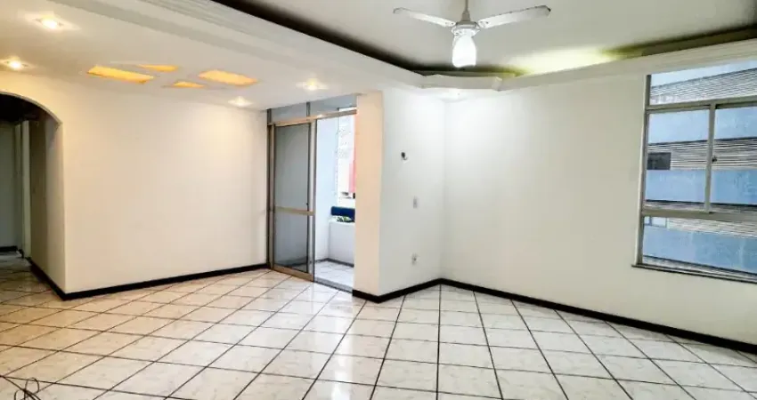 Apartamento a venda no caminho das árvores com 3 quartos nascente e varanda