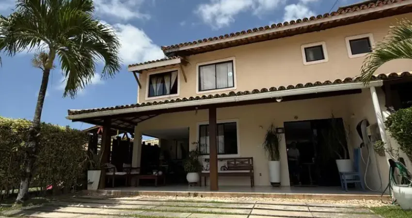Casa a venda em piatã com 5 quartos área gourmet e reformada em condomínio fechado
