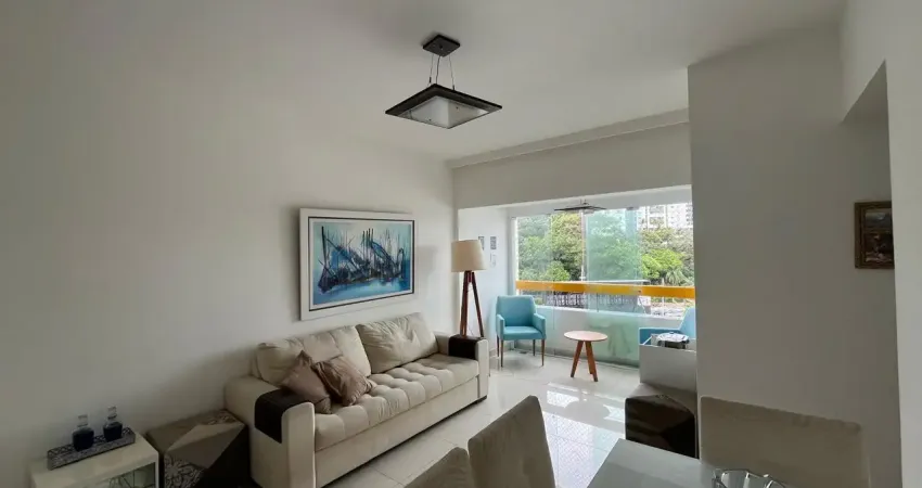 Apartamento a venda no candeal com 3 quartos com armários no parque real