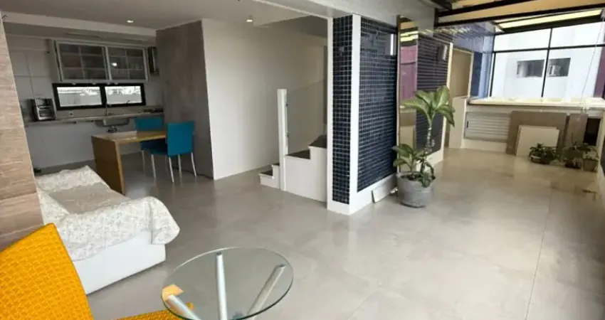 Apartamento a venda na pituba com 2 suites reformado e nascente