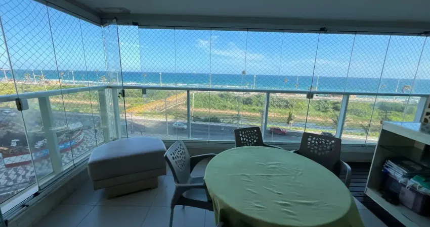 Apartamento a venda no Premiere Jaguaribe com 4 suites e vista mar