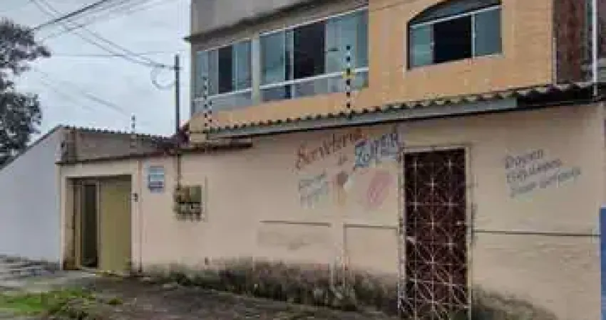 Imperdível casa à venda em Serra-ES, bairro Parque Santa Fé: 8 quartos, 2 suítes, 3 salas, 5 banheiros, 1 vaga, 360m²!