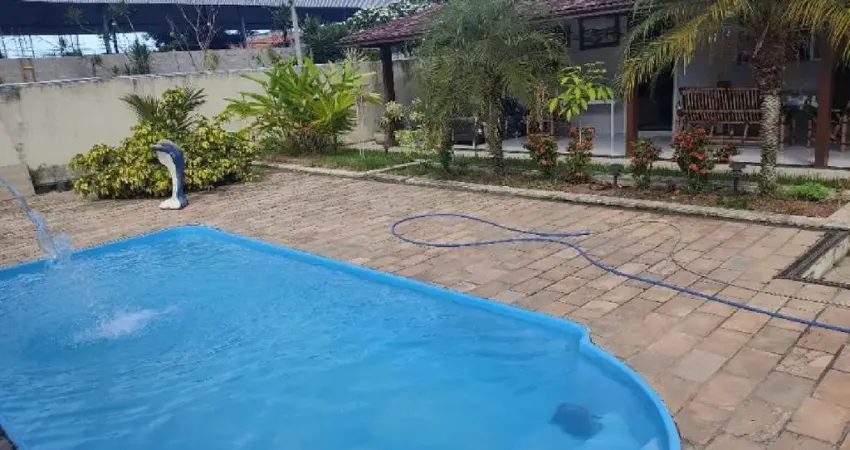 Casa com 4 quartos à venda no Reis Magos, Serra 