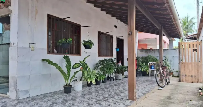 Casa à venda em Serramar, Serra-ES: 4 quartos, 1 suíte, 2 salas, 3 banheiros, 3 vagas de garagem, 130m² de área. Venha conferir!
