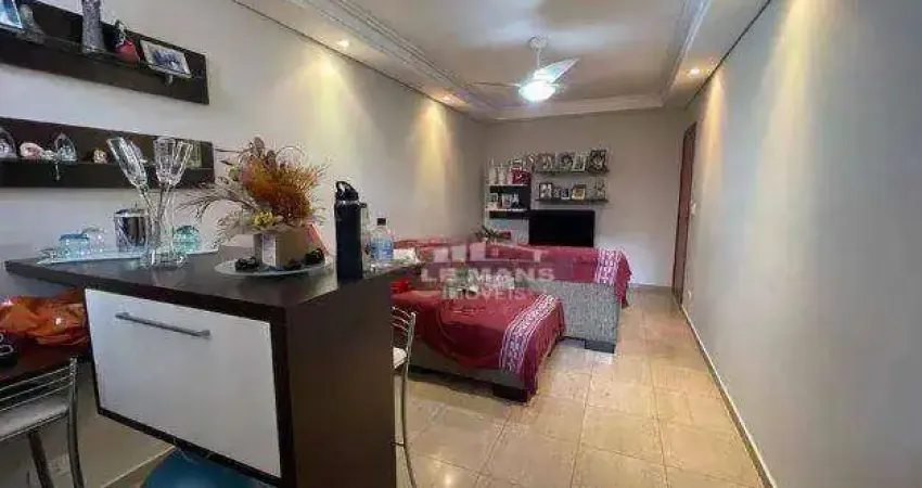 Casa a venda, 3 quartos, 2 suítes, 2 vagas, no bairro Vila Rezende em Piracicaba - SP