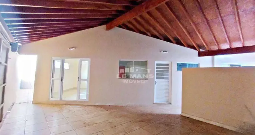 Casa a venda, 2 quartos, 3 vagas, no bairro Santa Rosa em Piracicaba - SP