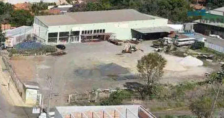 Galpão a venda, no bairro Santo Antônio em Piracicaba - SP