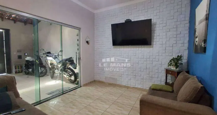 Casa a venda, 3 quartos, 1 suíte, 2 vagas, no bairro Campestre em Piracicaba - SP