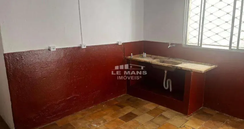 Casa com 2 quartos para alugar na Vila Pacaembu, Piracicaba