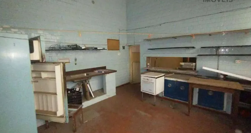 Casa comercial para reforma a venda no bairro Centro em Piracicaba - SP