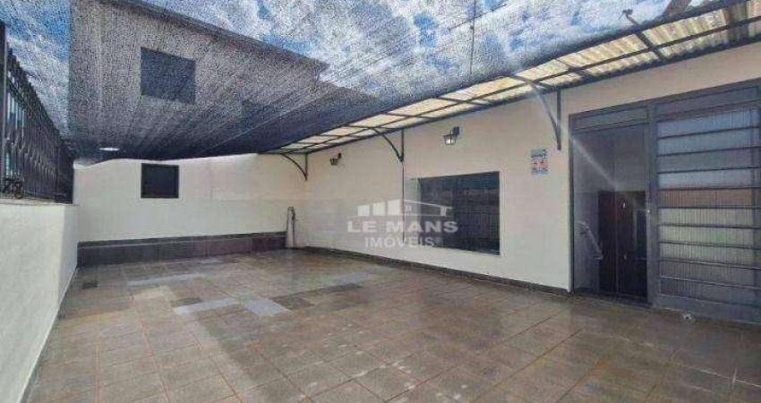 Casa para alugar, 3 quartos, 1 suíte, 2 vagas no bairro Alto em Piracicaba - SP