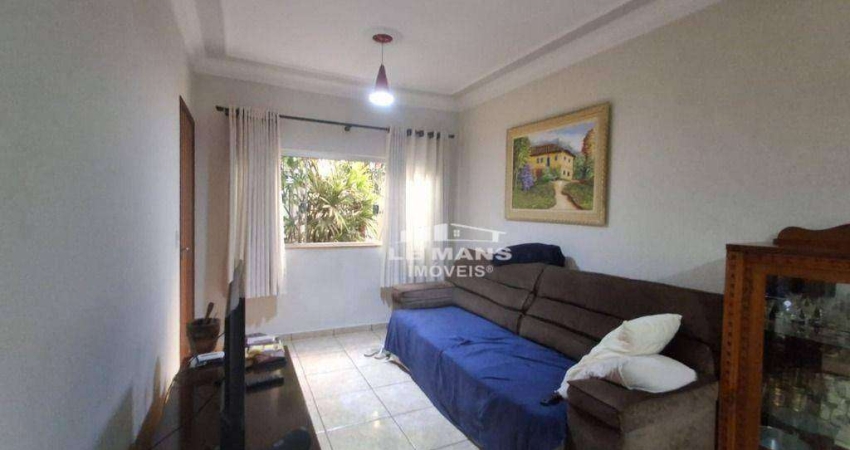 Casa a venda, 3 quartos, 1 suíte, 3 vagas, no bairro Jardim Caxambu em Piracicaba - SP