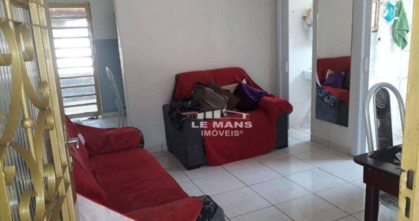 Casa a venda no bairro São Benedito em São Pedro/SP