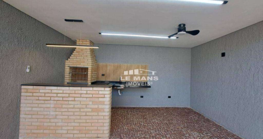 Casa a venda no bairro Parque Primeiro de Maio em Piracicaba/SP