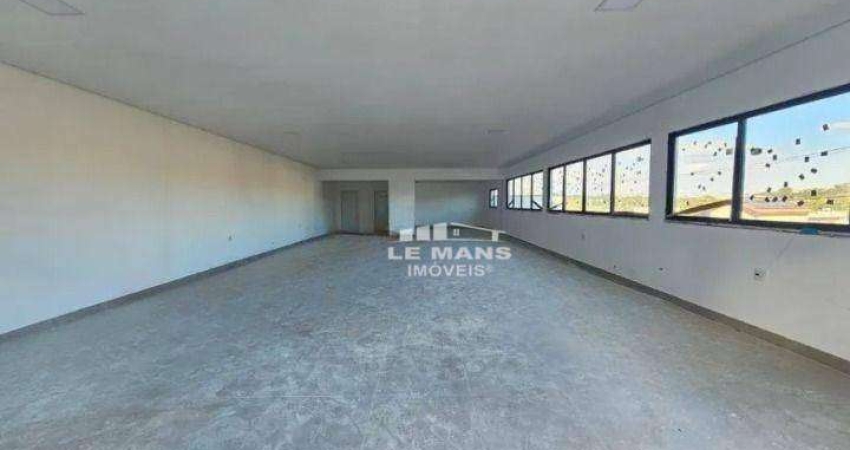 Salão para alugar no bairro São Matheus em Piracicaba/SP.
