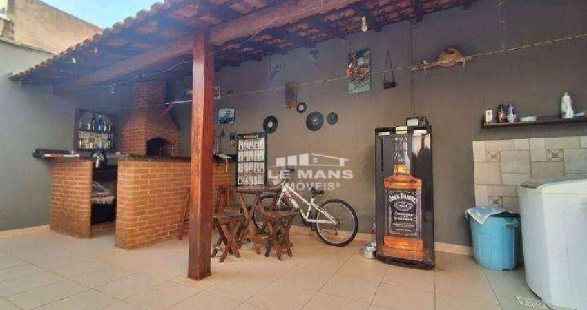 Casa com 3 quartos à venda no Pompéia, Piracicaba 