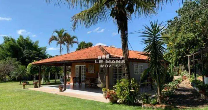 Chácara / sítio com 3 quartos para alugar no Centro, Anhembi