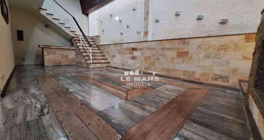 Casa com 3 quartos para alugar no Centro, Piracicaba 