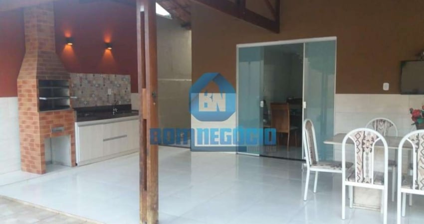 Linda casa com 3 quartos - ILHA DOS ARAUJOS, GOVERNADOR VALADARES - MG