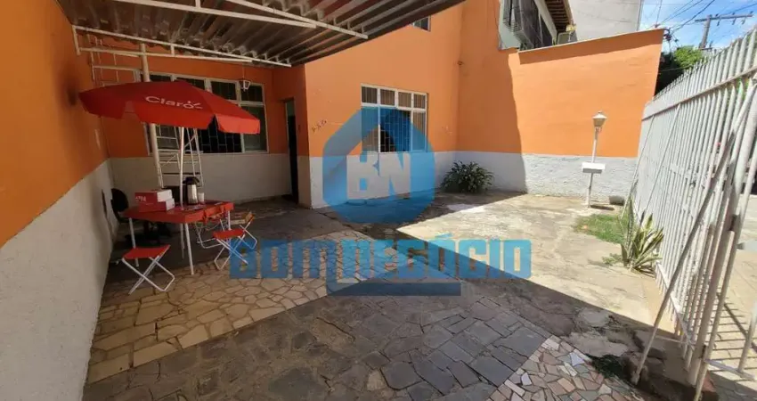 Casa com 4 dormitórios à venda, lourdes, governador valadares - mg